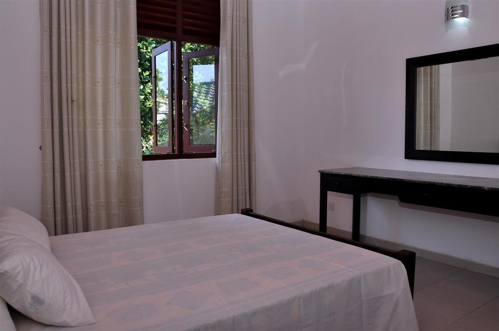 Harris Villa Hikkaduwa Camera foto